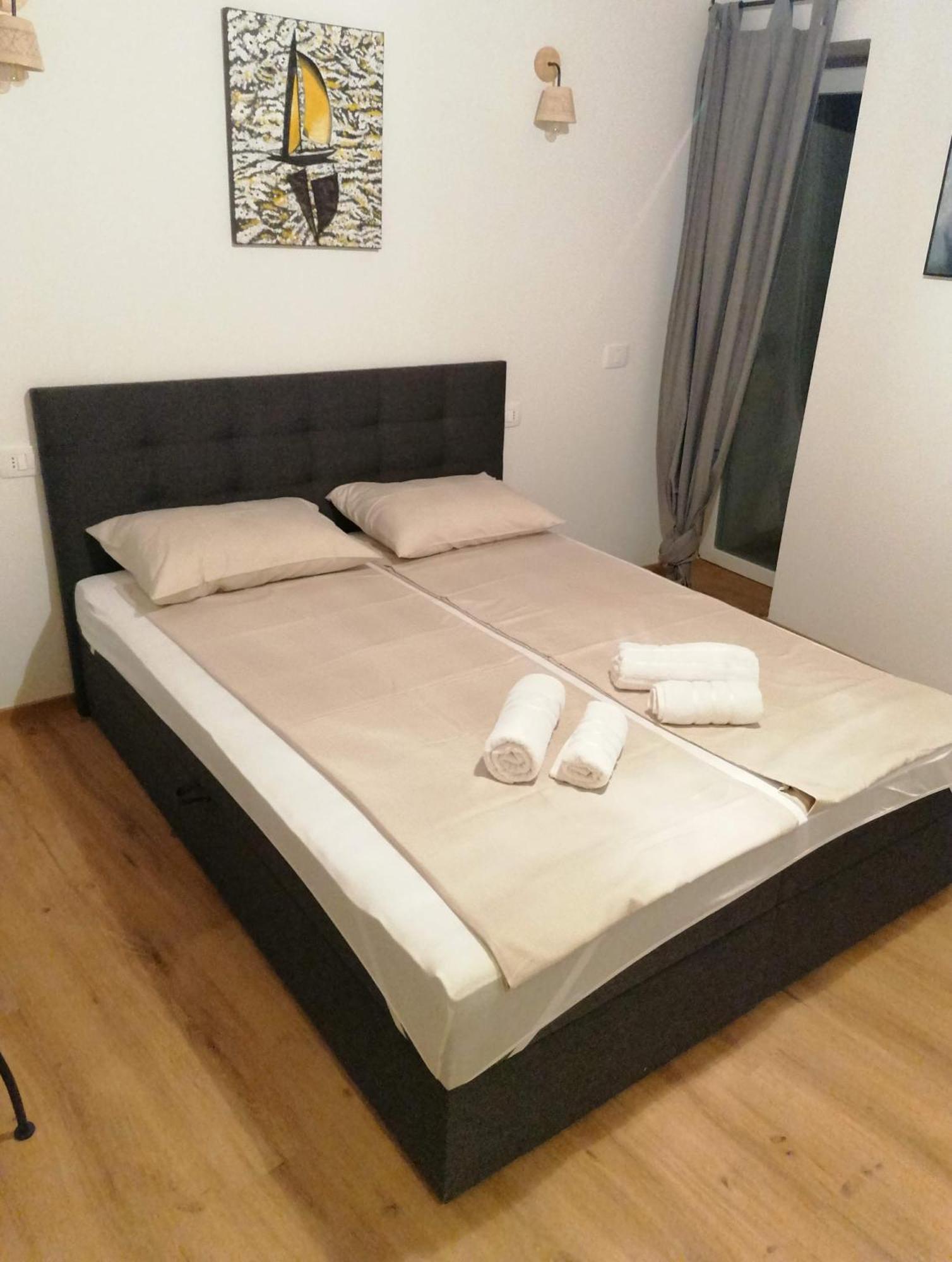 Gg Art Apartments II Piran Room photo